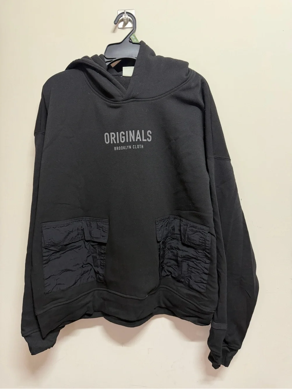 Brooklyn Cloth Men's Black Sweatshirt with White 'ORIGINALS' Logo